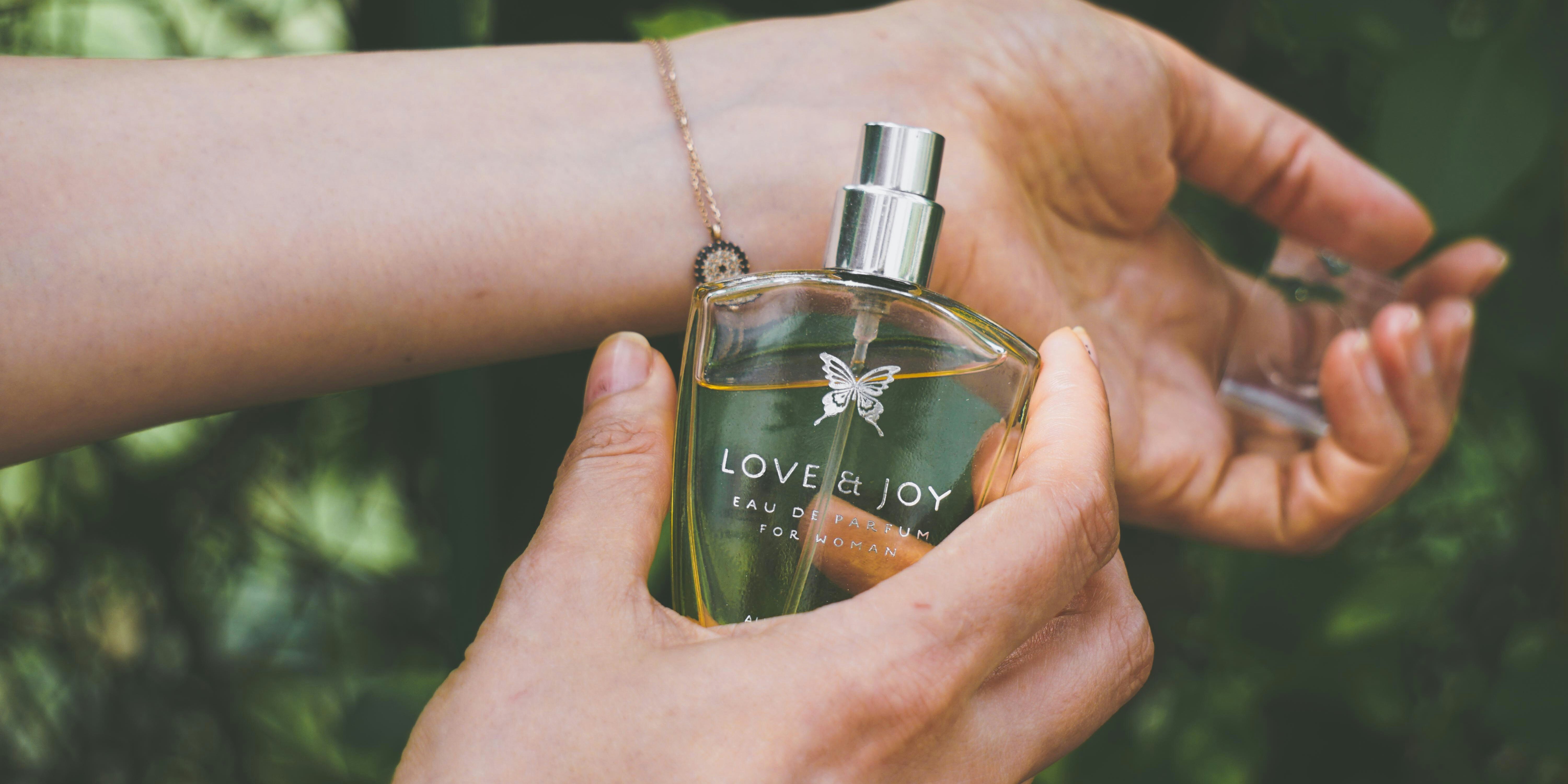 hans-vivek-nKhWFgcUtdk-unsplash